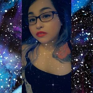 Meet your Posher, Lilith 🖤